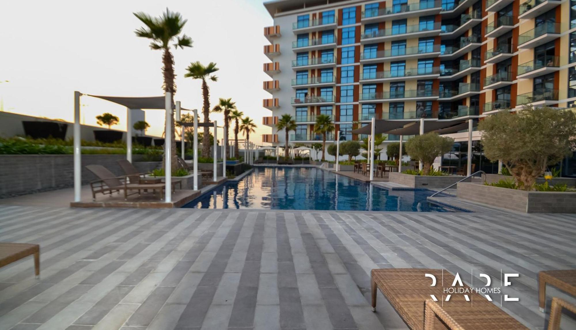 Rare Homes - Desert View - South - Near Metro Station - Celestia - R767 *