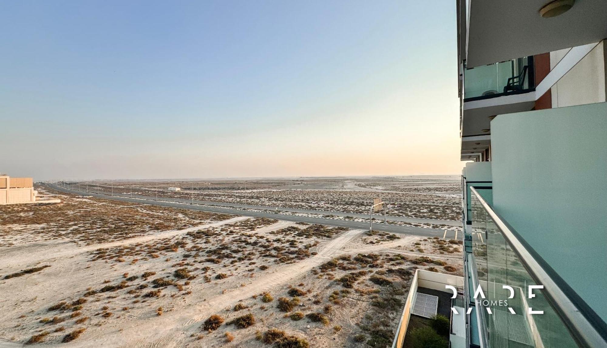 Rare Homes - Desert View - South - Near Metro Station - Celestia - R767 Apartment